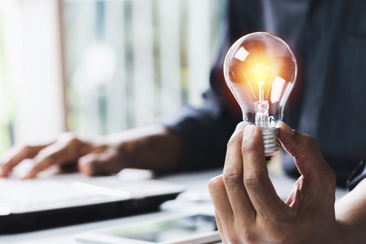 MVM Energie România introduce oferte noi cu prețuri fixe pentru electricitate și gaze naturale