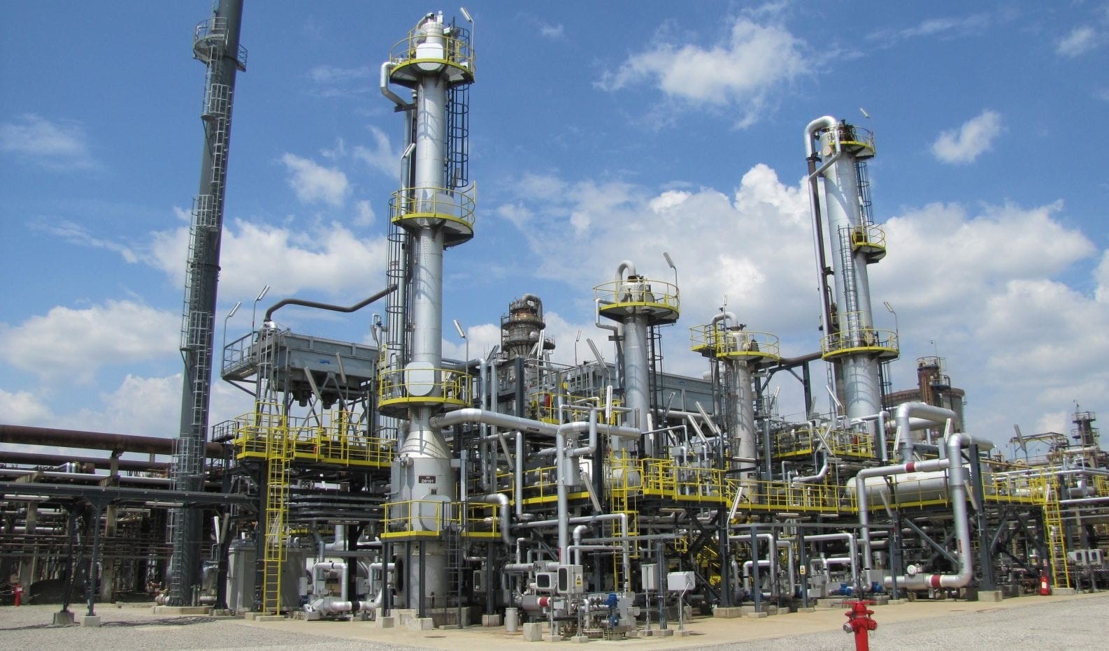 OMV Petrom a investit 115 milioane de euro în modernizarea infrastructurii electrice de la Petrobrazi