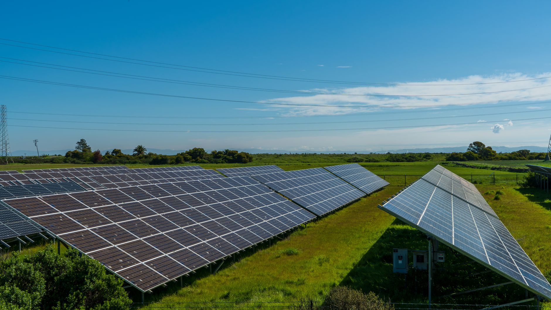 Evaluarea anomaliilor termice la panourile fotovoltaice: de ce temperatura ridicată nu implică direct garanția