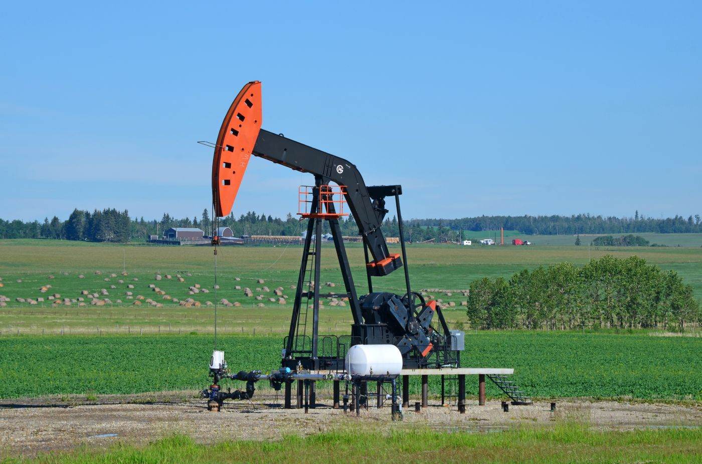 Prețurile petrolului cresc după ce SUA au ordonat evacuarea diplomaților din Arabia Saudită