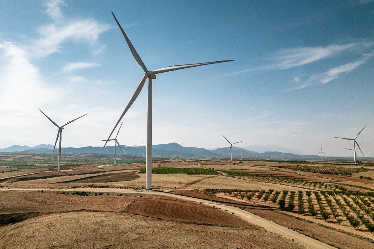 Compania britanică RES va gestiona parcul eolian Peștera II din România