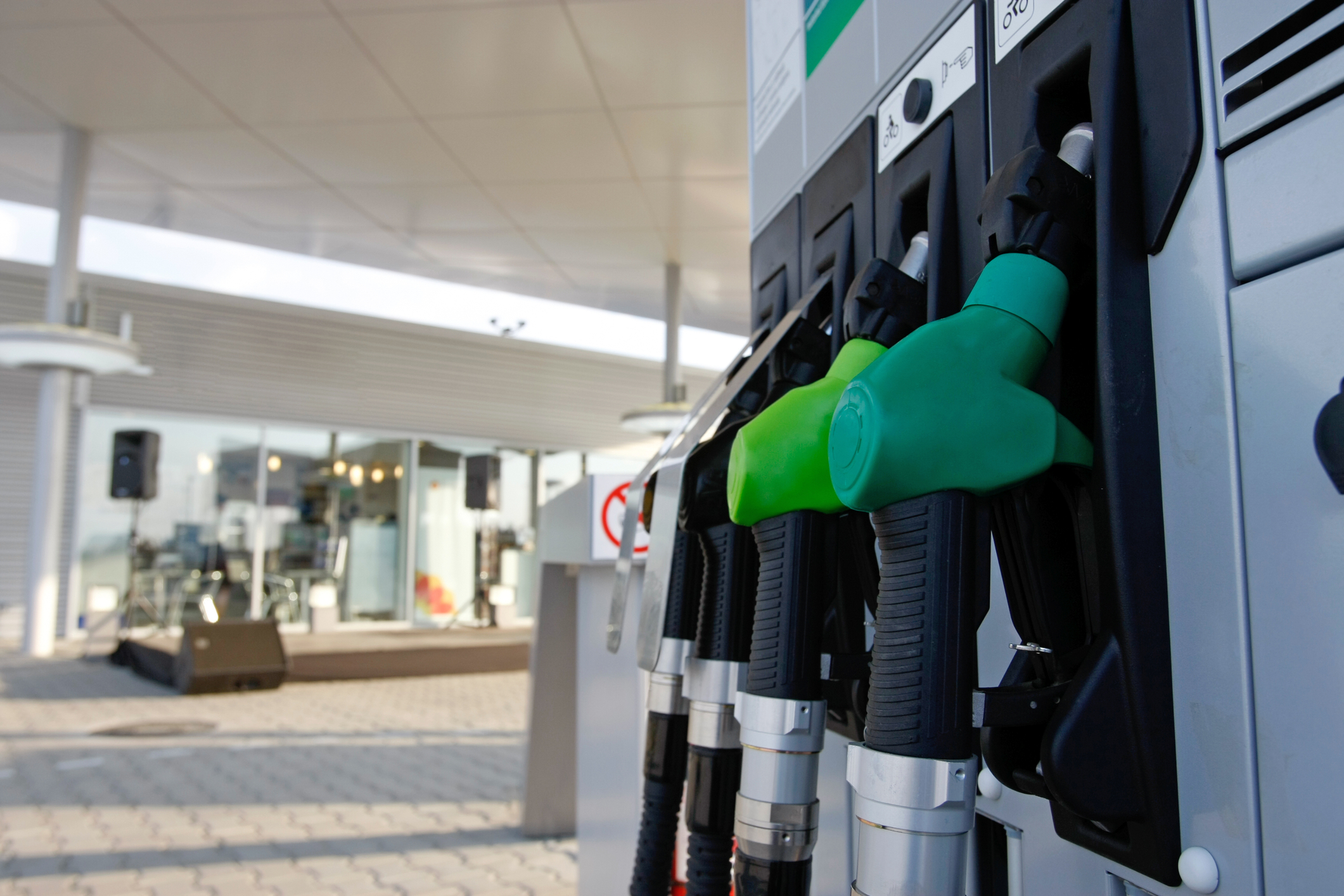 Guvernul propune prelungirea stării de criză pe piața carburanților până în ianuarie 2027