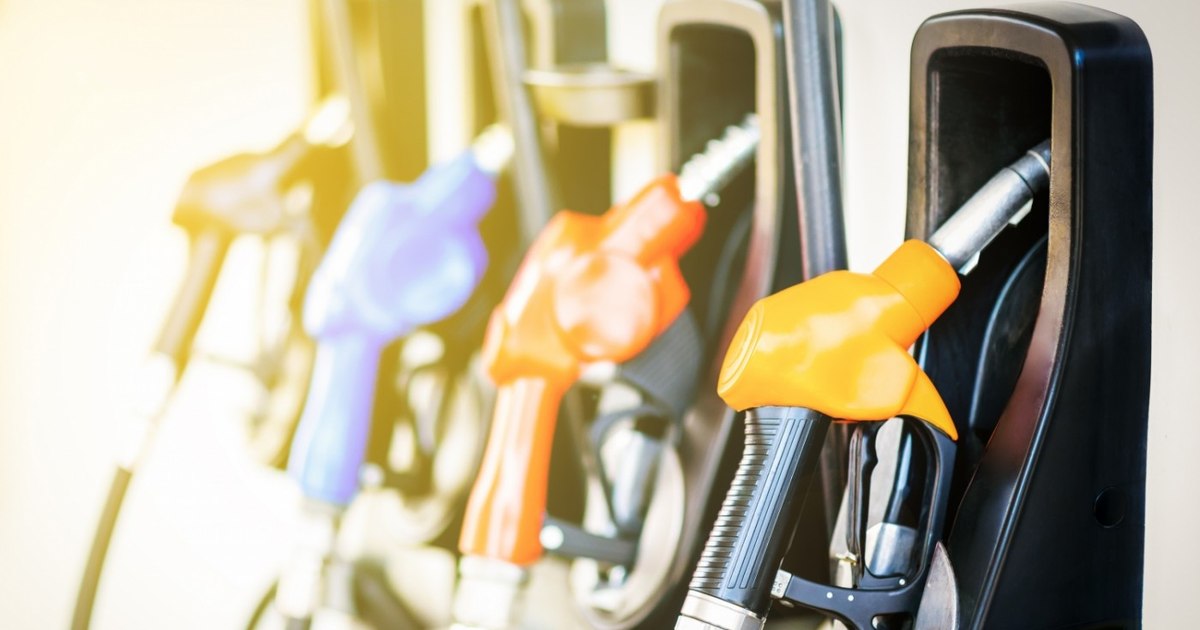 Ministerul Finanțelor propune prelungirea măsurilor de plafonare a prețurilor la carburanți până în 2027