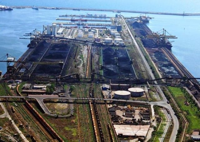 Grevă generală la Oil Terminal: Riscul de epuizare a stocurilor de țiței la Petrobrazi