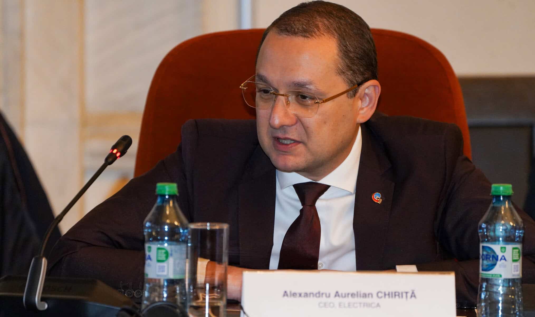 Alexandru Chiriță de la Electrica SA: Rețeaua electrică trebuie realizată înaintea fabricilor pentru a susține industria