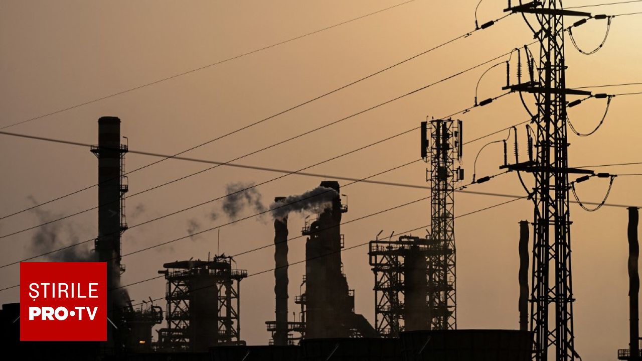 Prețurile petrolului au scăzut sub pragul de 114 dolari pe fondul eforturilor diplomatice din Orientul Mijlociu
