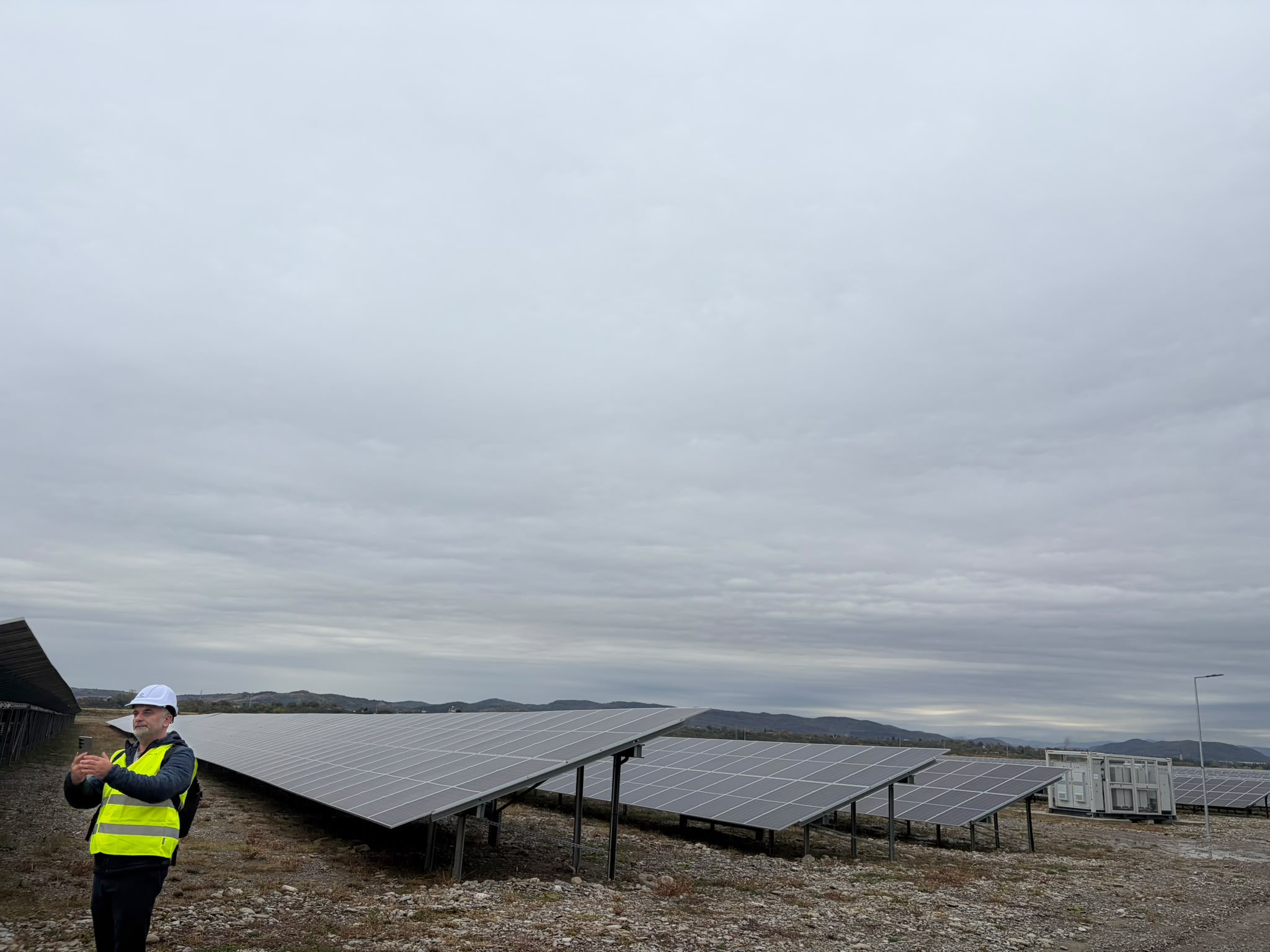 NEPI Rockcastle inaugurează un nou parc fotovoltaic de 56,2 MW în județul Prahova