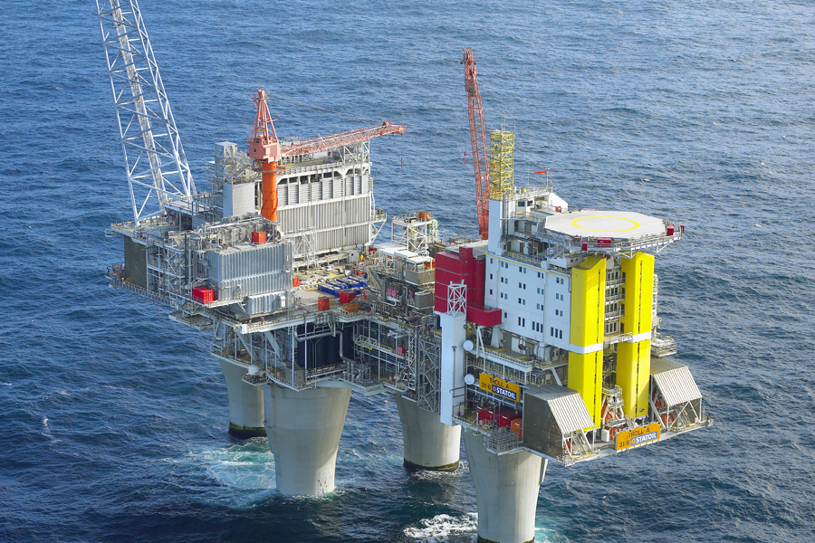 Marea Neagră: Mazarine Energy preia cel mai mare producător de gaze offshore din România