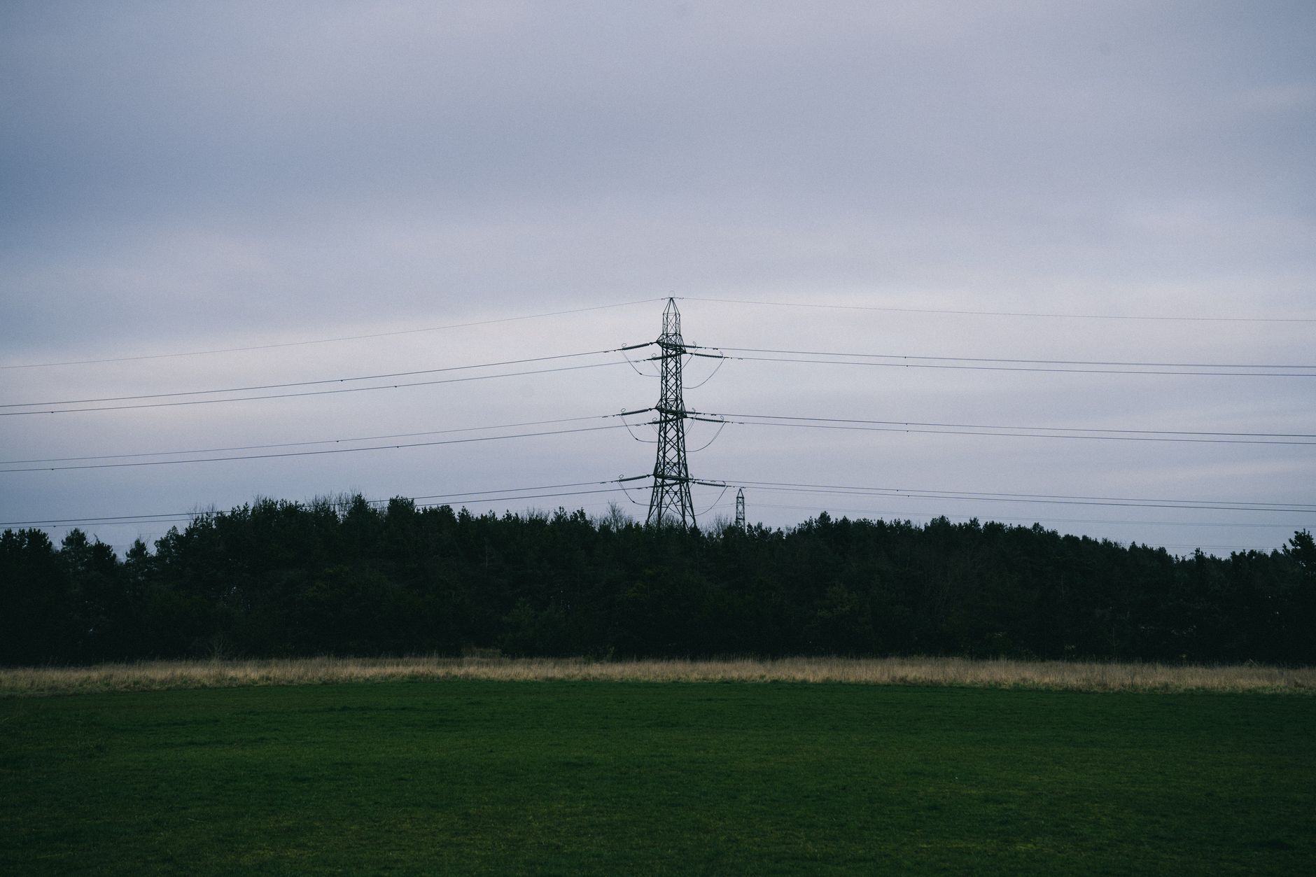 Criza energetică în România: Mircea Man avertizează asupra importurilor mari și a volatilității prețurilor