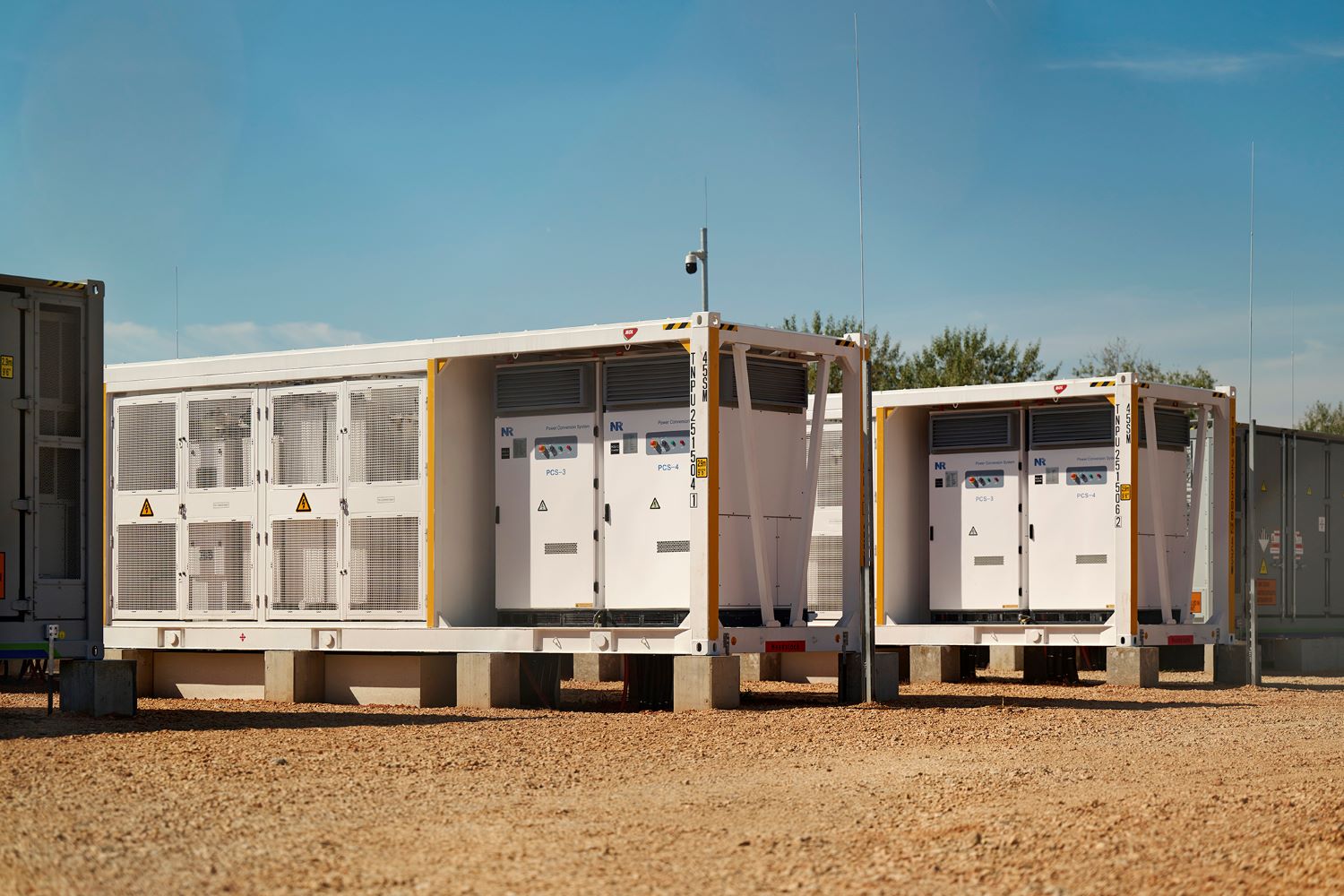 MOL Group extinde capacitatea de energie regenerabilă în Ungaria cu un nou parc solar și stocare