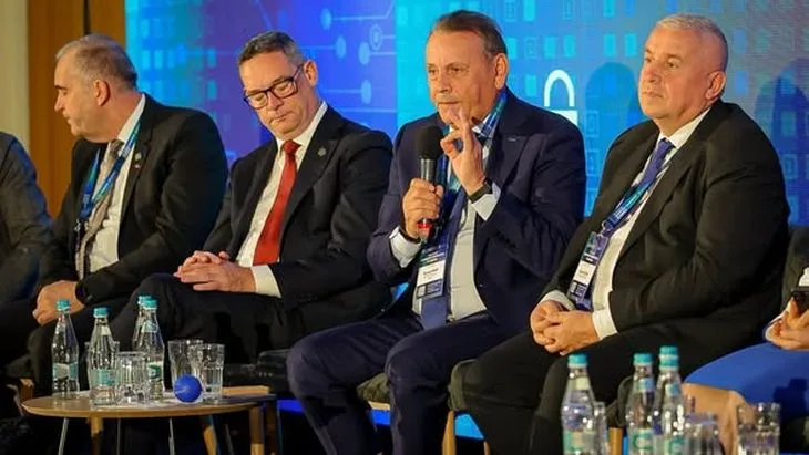 Avertisment de la ANRE privind prețul energiei: Situația actuală nu este printre cele mai bune