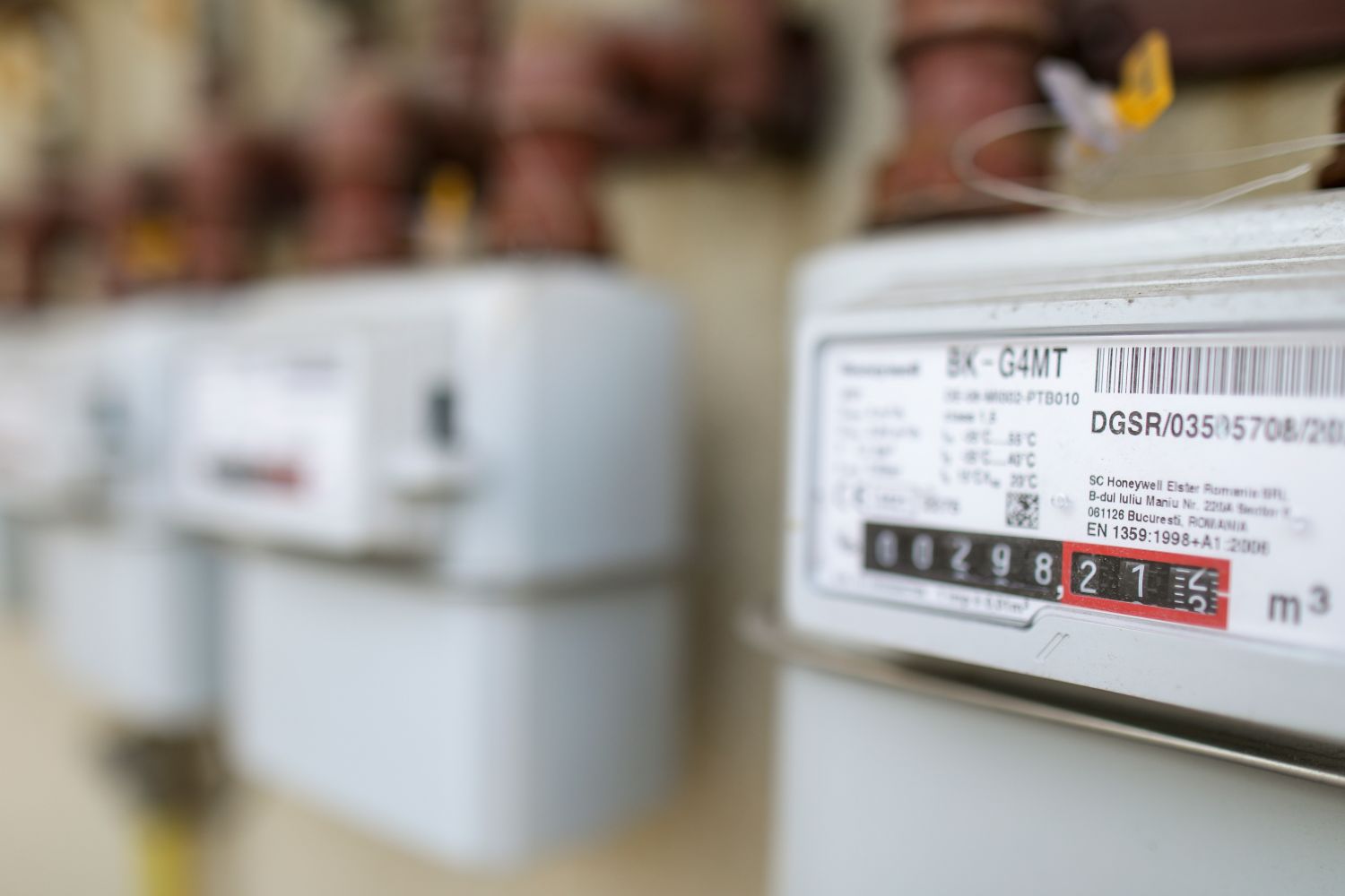 Estimări de creșteri de până la 22% la facturile de electricitate, avertizează Dumitru Chisăliță