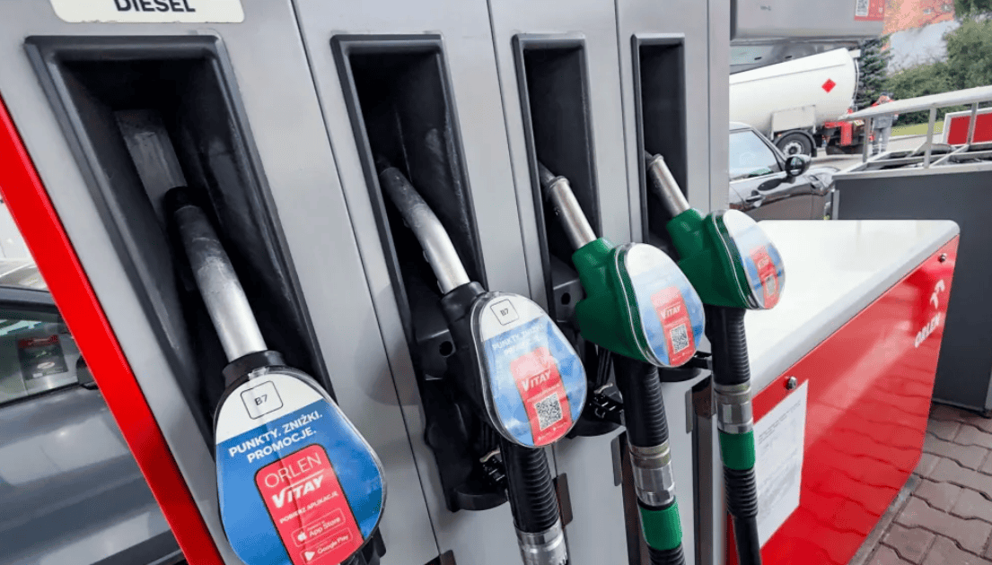 România, pe locul doi în UE după creșterea prețului benzinei în august, dar cu o motorină mai stabilă