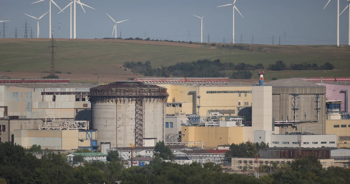 Centrala de la Cernavodă nu va fi repornită în septembrie din cauza debitului scăzut al Dunării