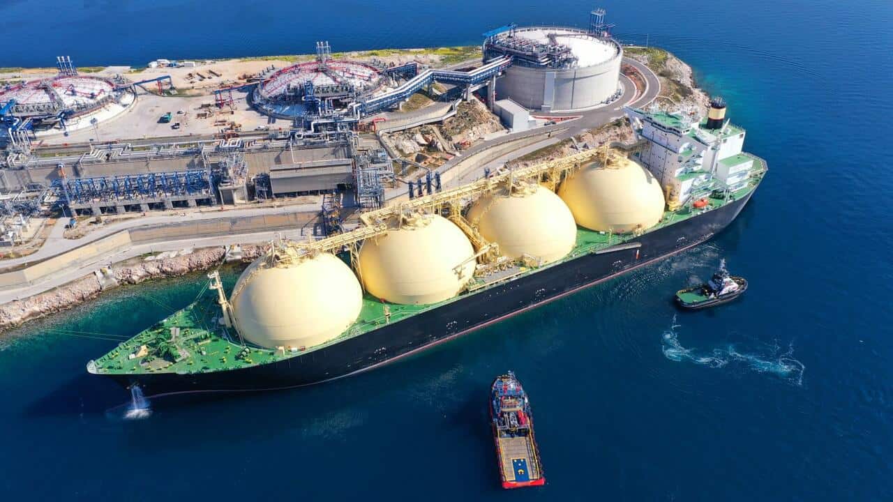 Romgaz refuză achiziția de gaze americane din cauza riscului de pierderi de 310 milioane de euro pe an