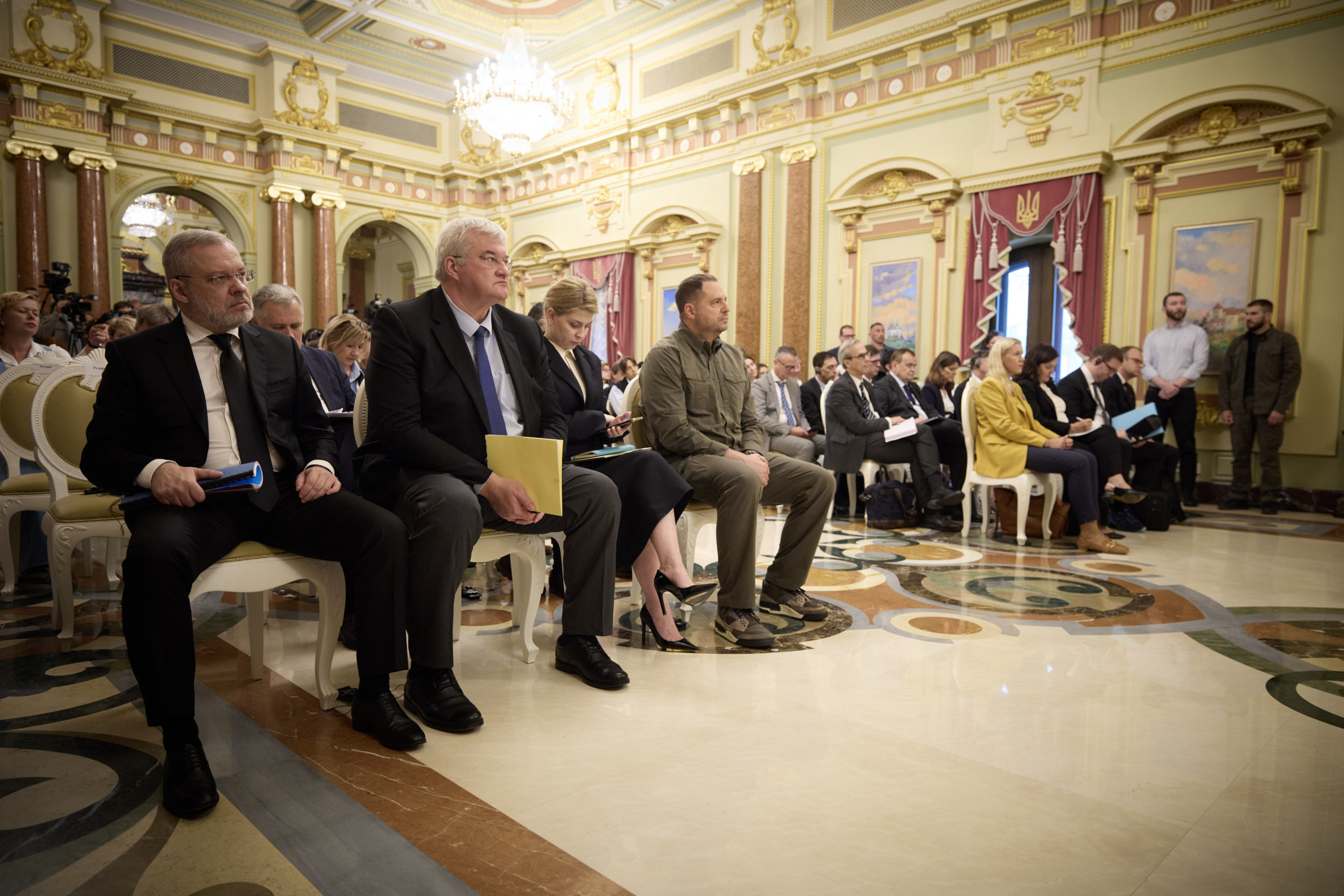 Record de tranzacționare pe PZU: Cel mai mare volum de energie electrică din acest an