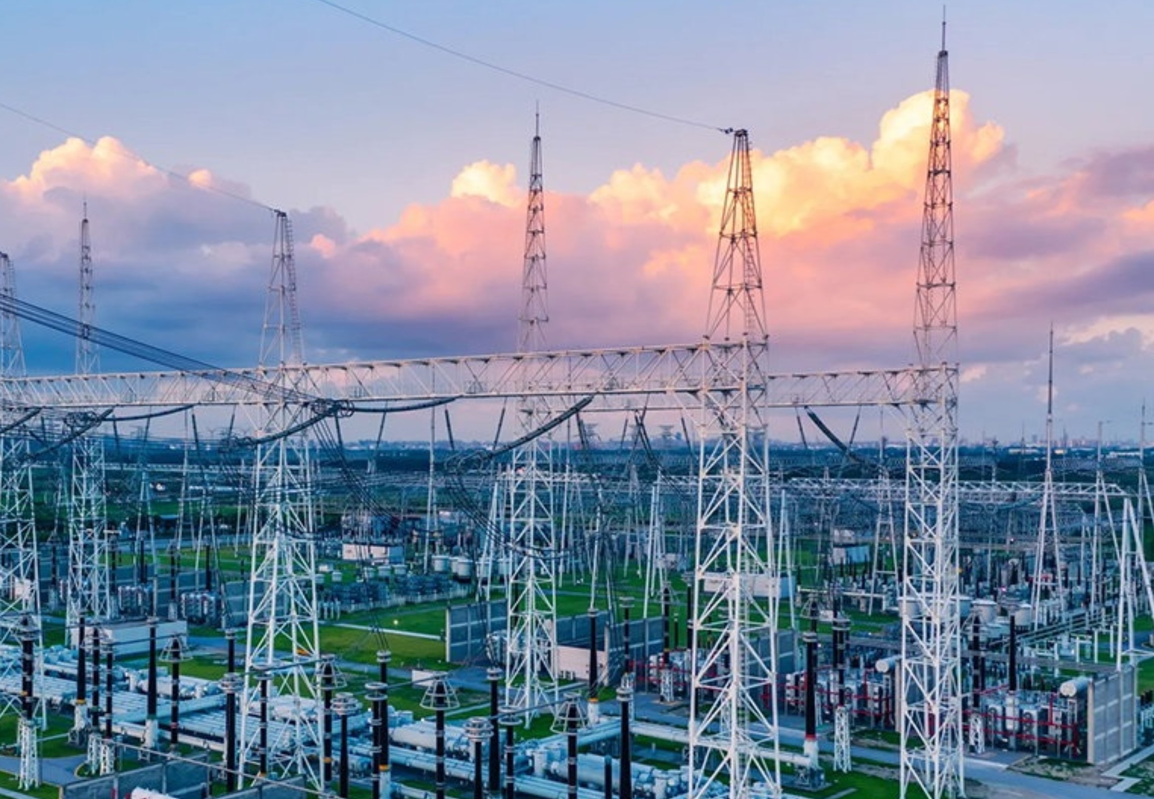 Record pe piața de energie: România a tranzacționat peste 62.500 MWh într-o singură zi pe PZU