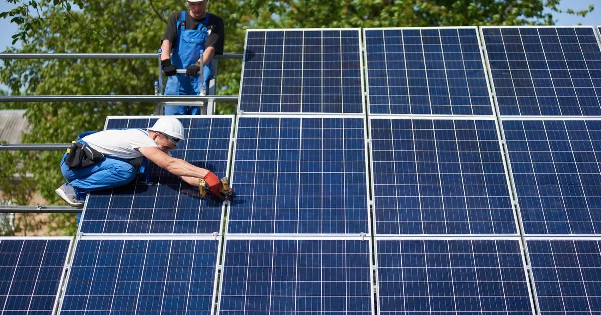 Proiect masiv în Arad: Cel mai mare parc fotovoltaic din UE ar putea fi construit pe 1.000 de hectare