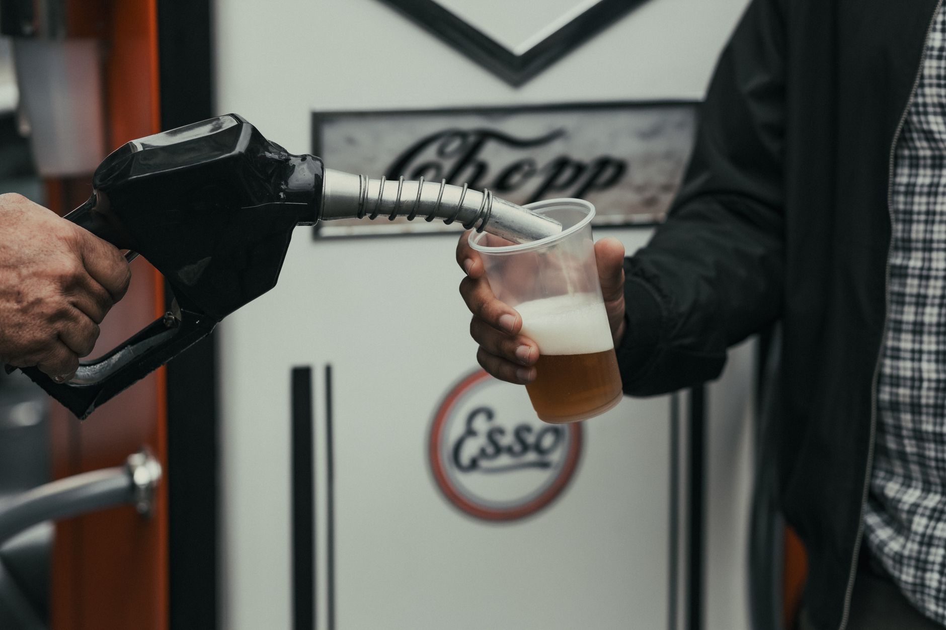 Evoluția prețurilor la carburanți și provocările energetiche din România