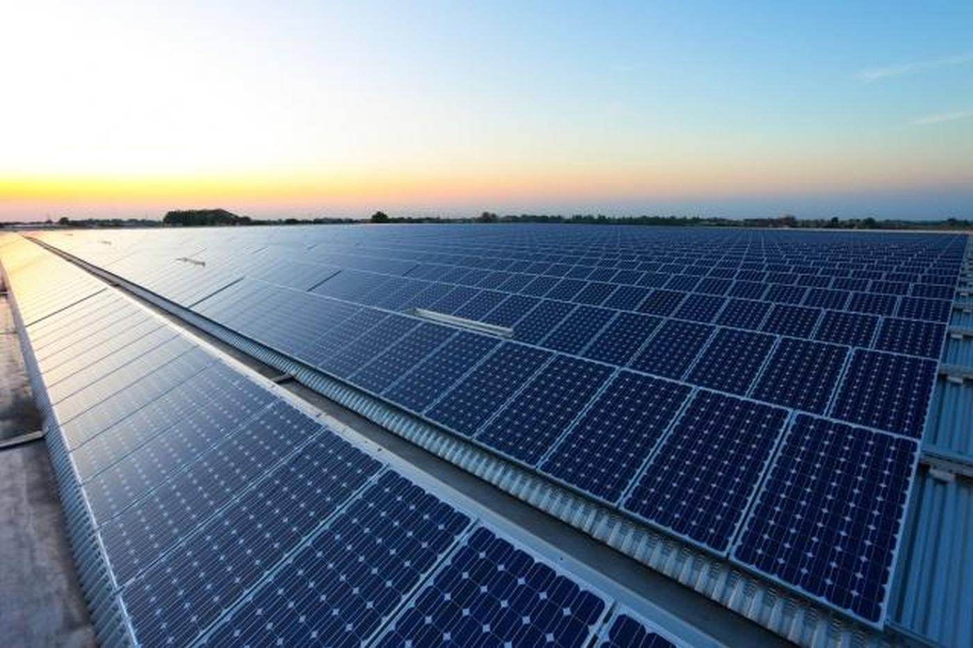 Noile clădiri din România vor fi obligatoriu „Solar-Ready” pentru producția de energie solară
