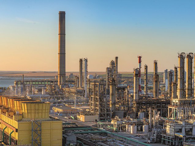 Rompetrol Rafinare investește 44 de milioane de lei într-o centrală fotovoltaică la Petromidia