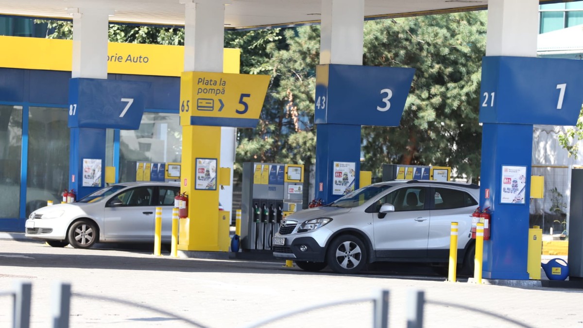 Prețurile la benzină și motorină rămân neschimbate în principalele orașe, miercuri, 14 octombrie 2026